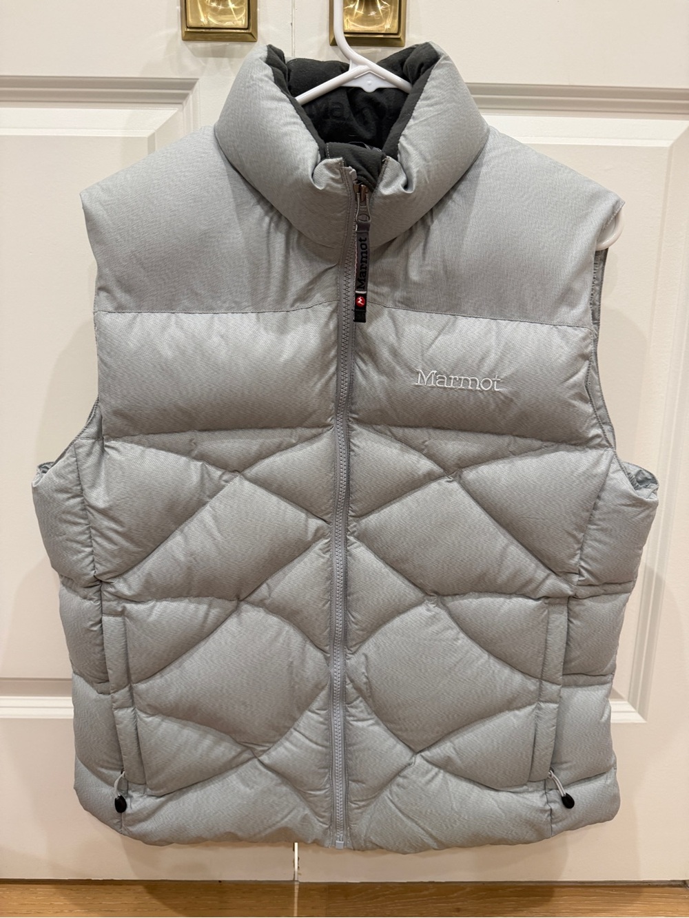 Marmot Women’s Light Gray Insulated Puffer Vest 650 Fill Goose Down Large